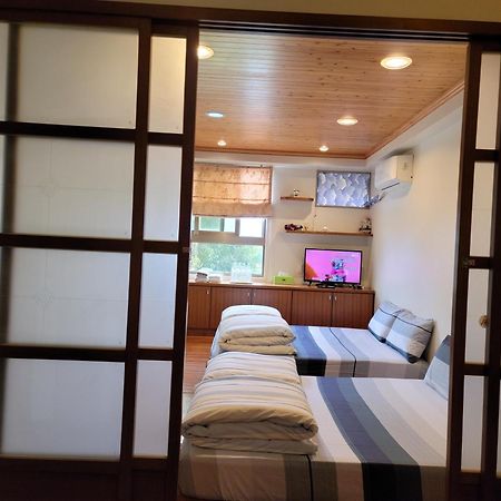 Toucheng Homestay Bagian luar foto